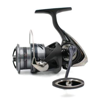 Daiwa Ninja BS LT 24 3000 C Spin Olta Makinesi - 1